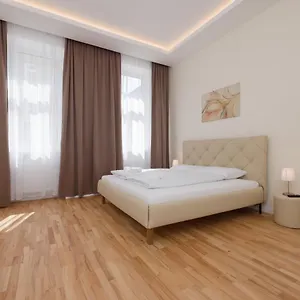 Relax 1120 Vienna